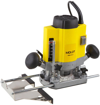 Машина фрезерная Molot MMM 5012